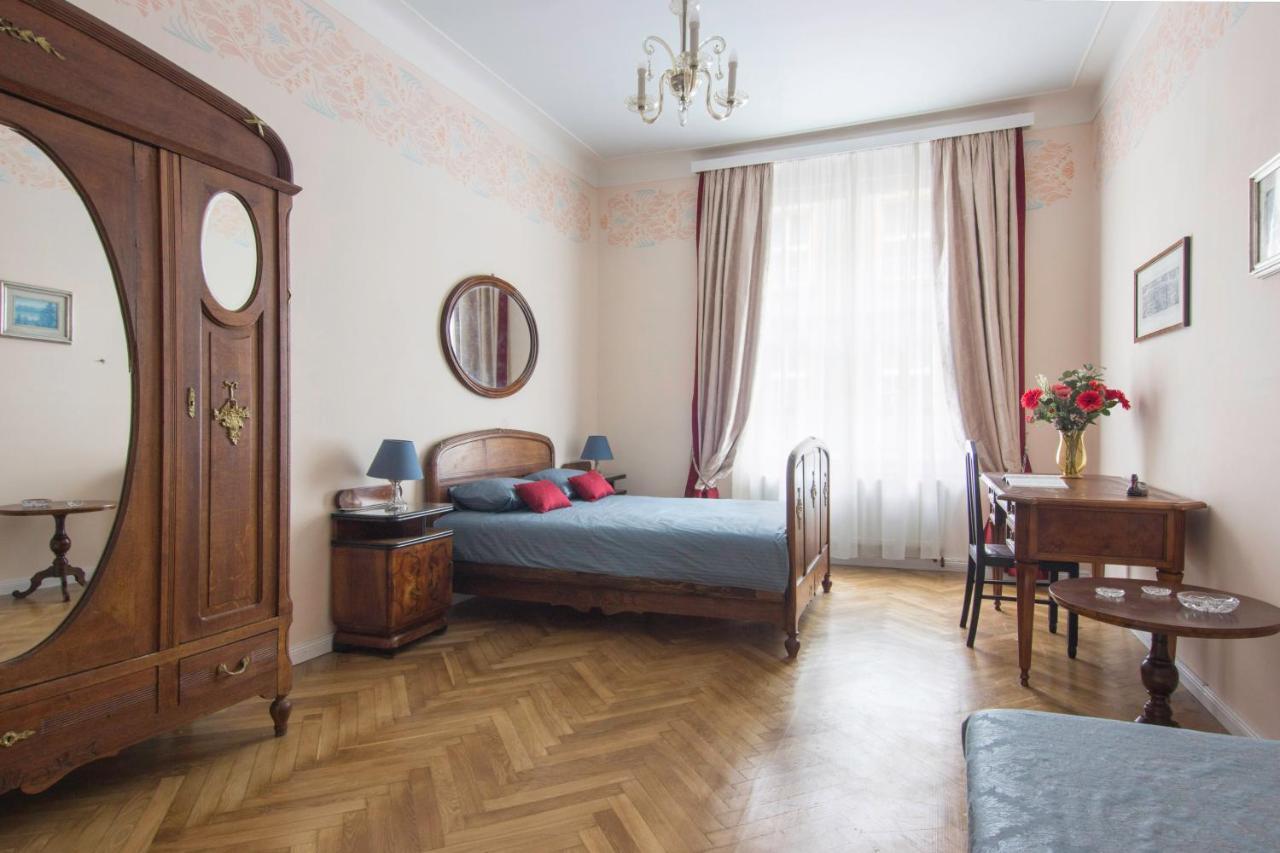 Prague Castle Apartment Vintage Екстериор снимка